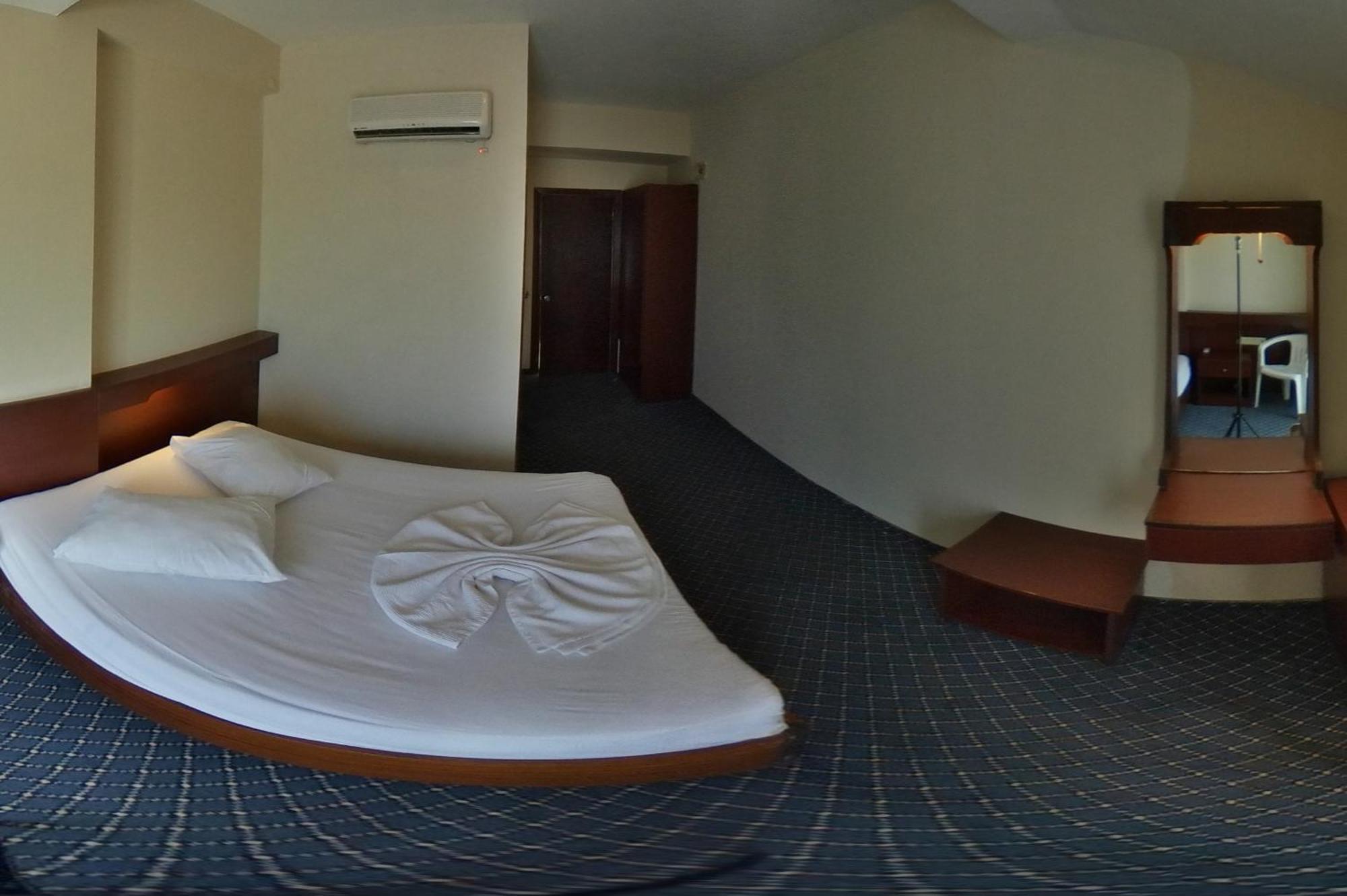 Kaftans City Hotel By Rrh&R Kemer Kültér fotó